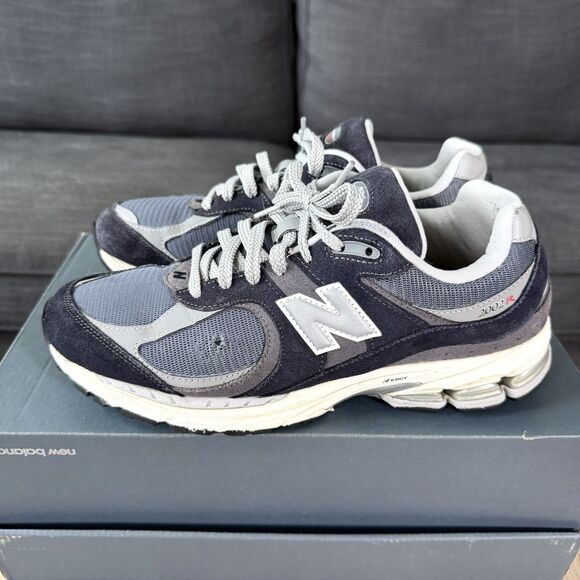 New Balance 2002R Eclipse Raincloud Blue Navy Suede Casual Men's Size 10.5